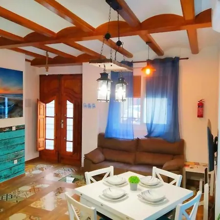 Casa Ideal Familias Con Patio Y 3 Banos Apartment *